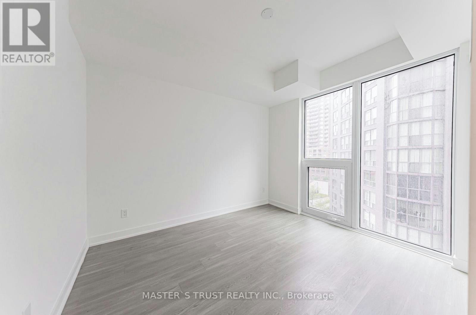 701-8 Wellesley Street W, Toronto, ON, M4Y 0J5 - 13