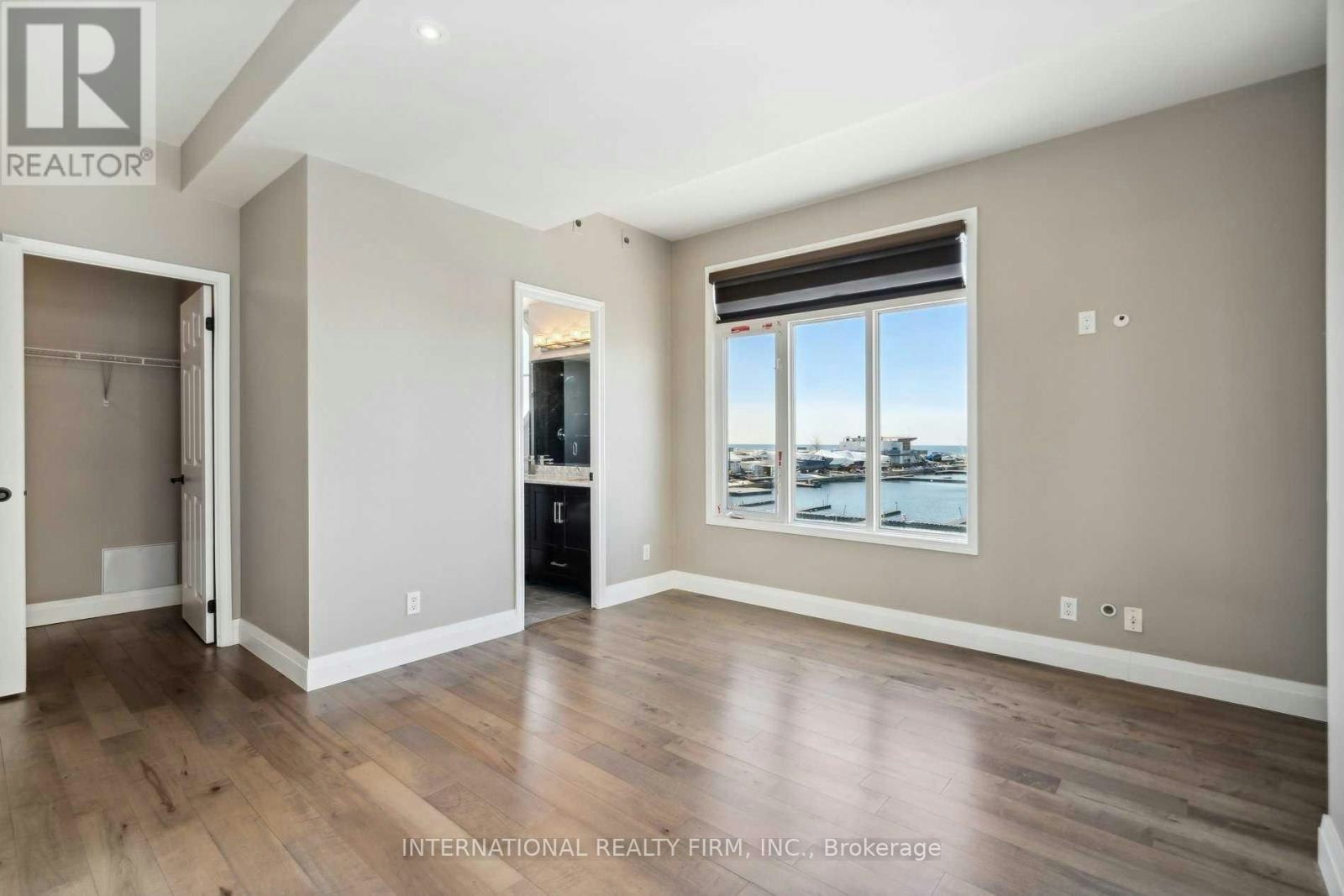 389-32 Stadium Road, Toronto, ON, M5V 3P4 - 18