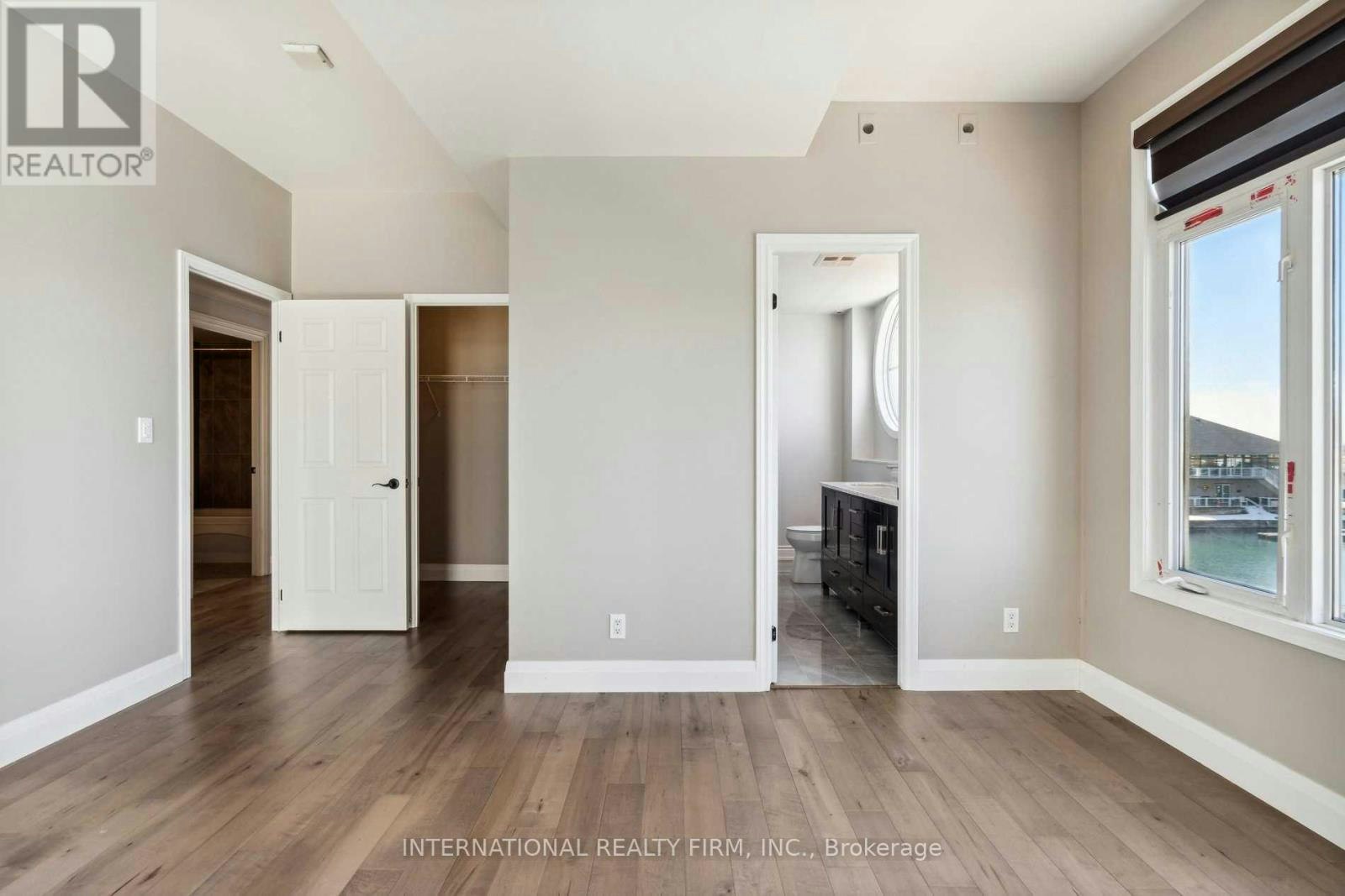 389-32 Stadium Road, Toronto, ON, M5V 3P4 - 19
