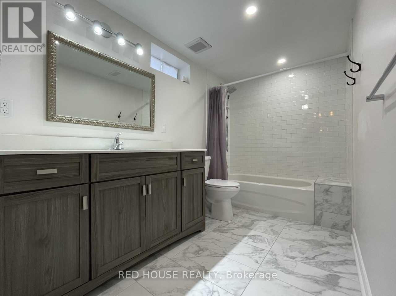 LOWER-69 Simpson Road, Newmarket, ON, L3Y 5E5 - 8