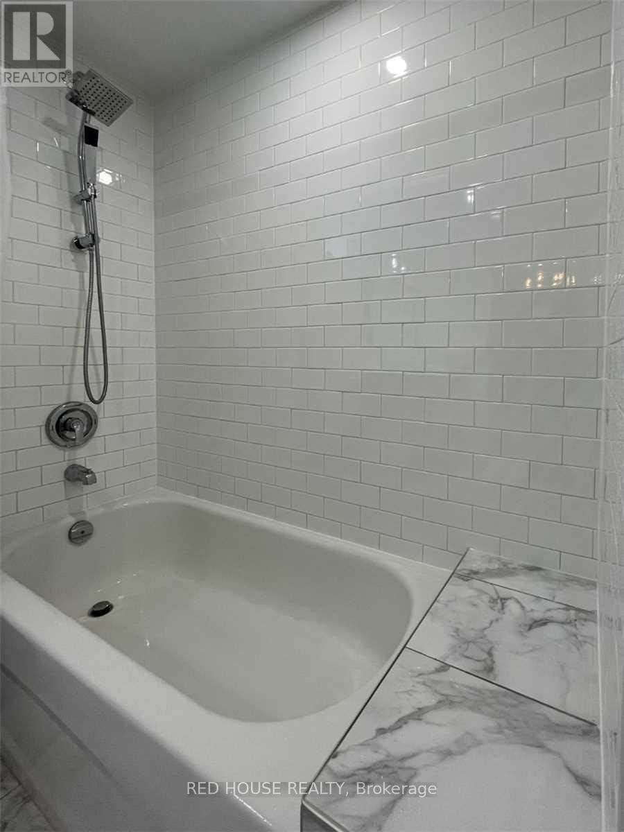 LOWER-69 Simpson Road, Newmarket, ON, L3Y 5E5 - 9