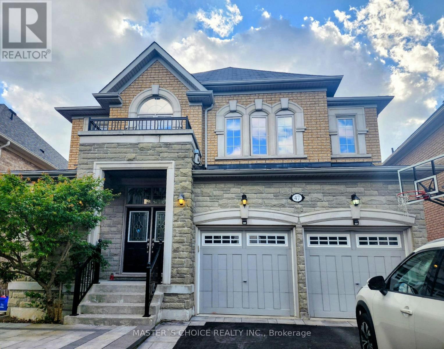 47 Sir Modesto Court, Vaughan, ON, L6A 4G2