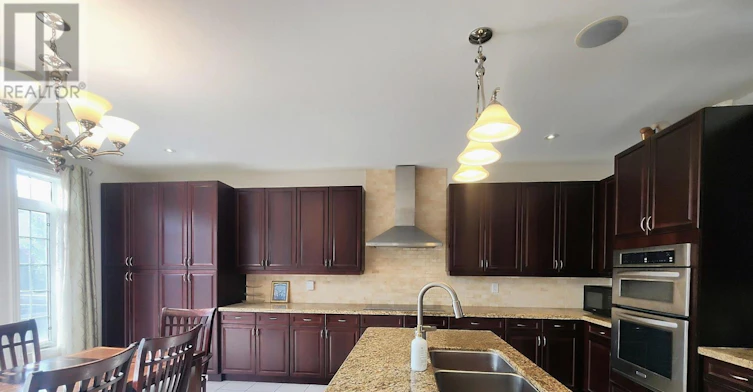 47 Sir Modesto Court, Vaughan, ON, L6A 4G2 - 4
