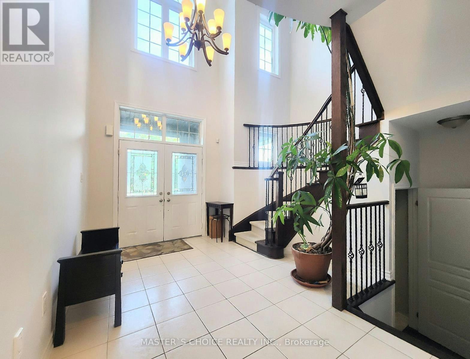 47 Sir Modesto Court, Vaughan, ON, L6A 4G2 - 3