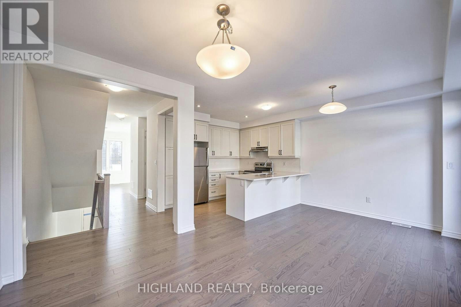 155 Settlers Road E, Oakville, ON, L6H 7X7 - 11