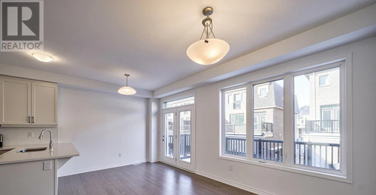 155 Settlers Road E, Oakville, ON, L6H 7X7 - 9