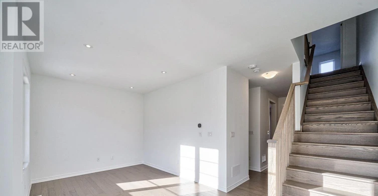 155 Settlers Road E, Oakville, ON, L6H 7X7 - 20
