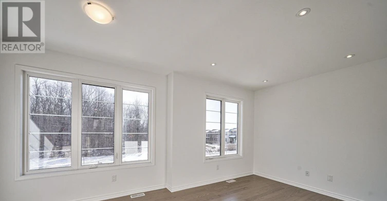 155 Settlers Road E, Oakville, ON, L6H 7X7 - 18