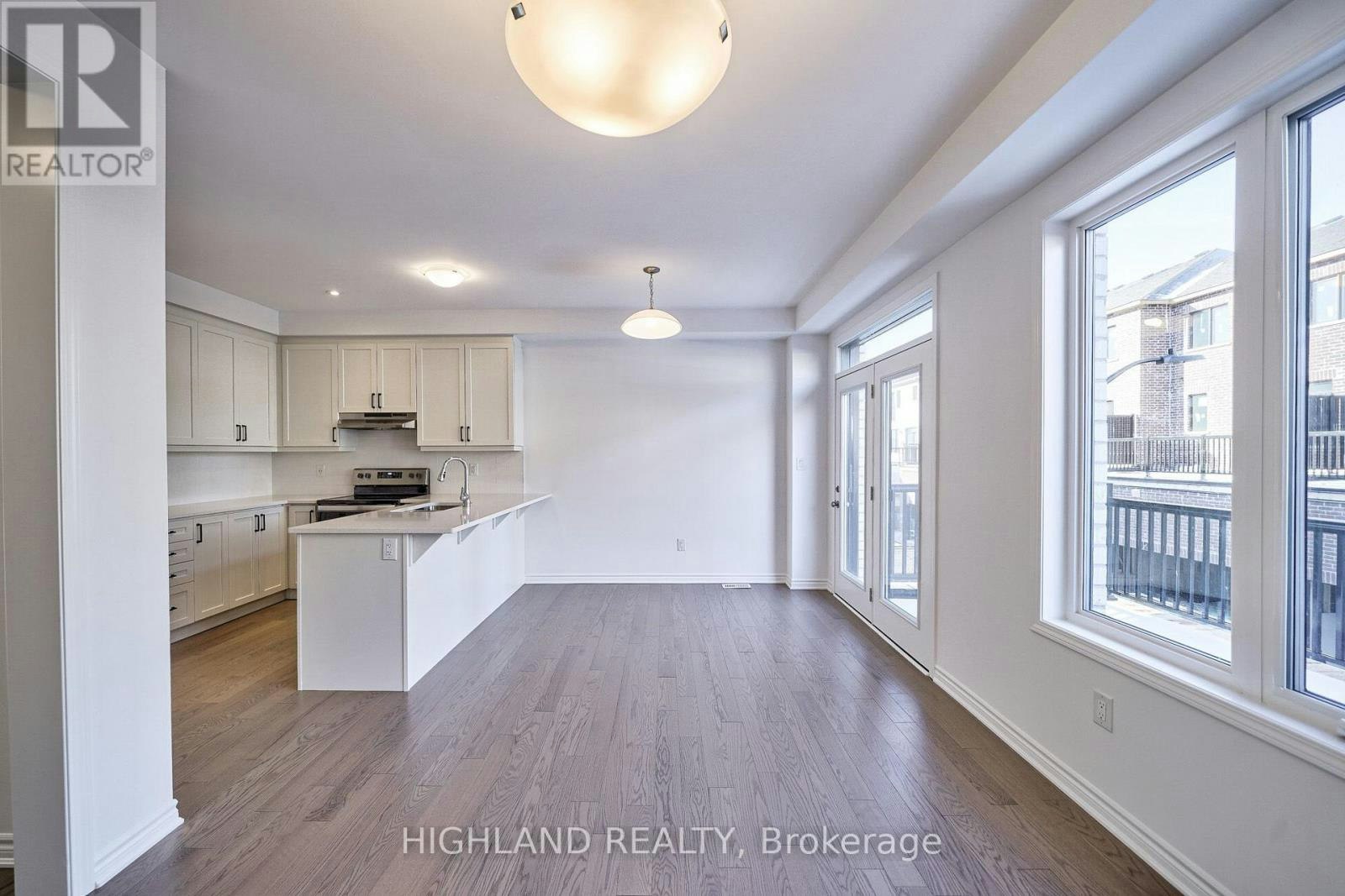 155 Settlers Road E, Oakville, ON, L6H 7X7 - 10