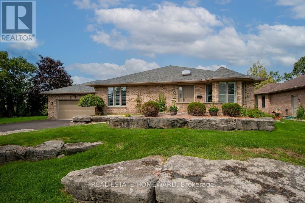 8 Island Bay Drive, Kawartha Lakes, ON, K0M 1A0