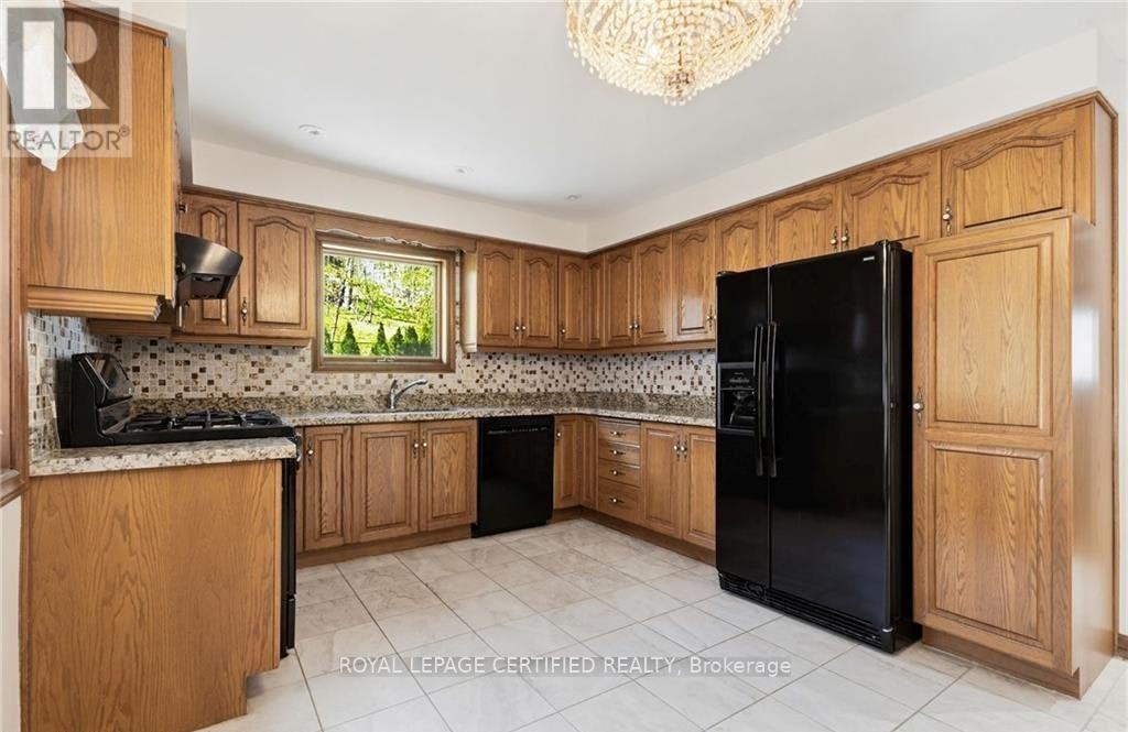 84 Homeside Avenue, Hamilton, ON, L8G 3H1 - 5