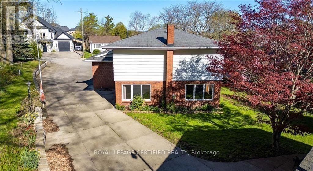 84 Homeside Avenue, Hamilton, ON, L8G 3H1 - 23