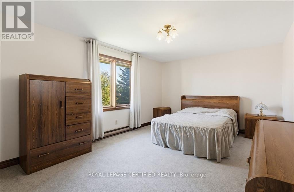 84 Homeside Avenue, Hamilton, ON, L8G 3H1 - 13
