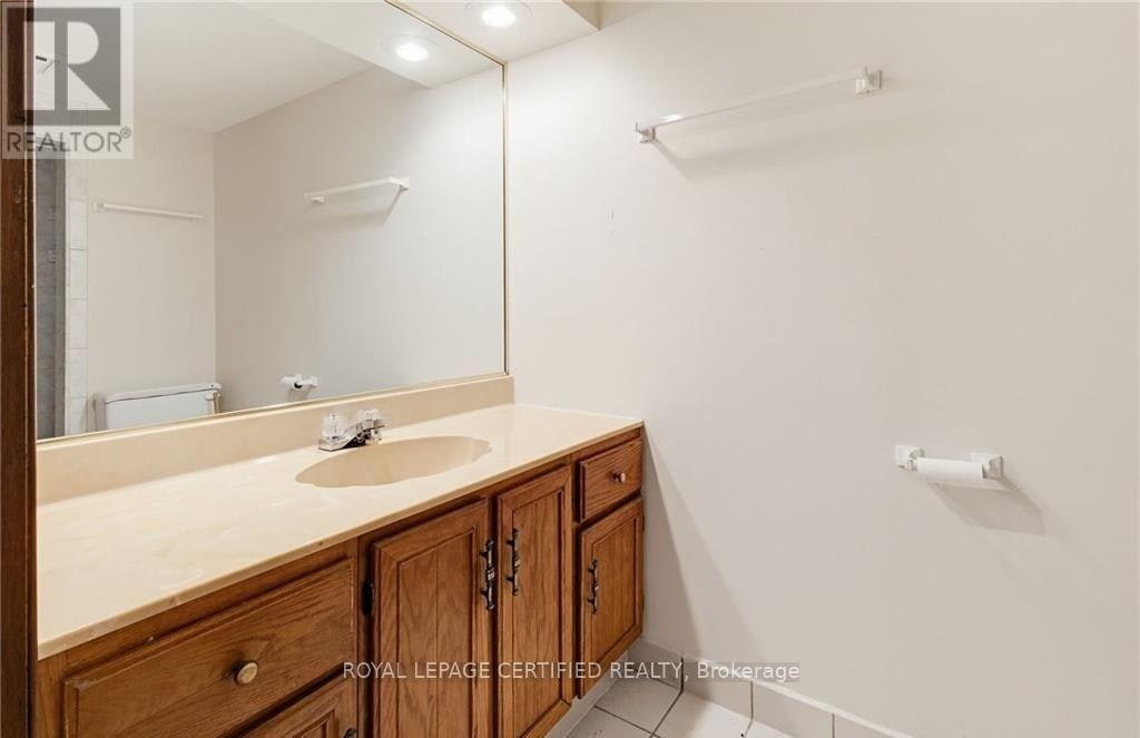 84 Homeside Avenue, Hamilton, ON, L8G 3H1 - 19