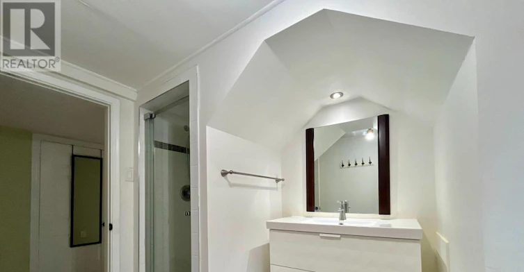 178 Waterloo Avenue, Toronto, ON, M3H 3Z1 - 4