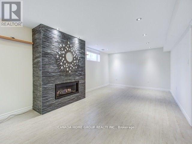 178 Waterloo Avenue, Toronto, ON, M3H 3Z1