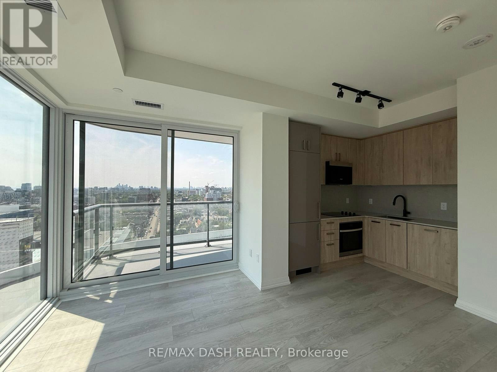 1810-280 Dundas Street W, Toronto, ON, M5T 0E3 - 9