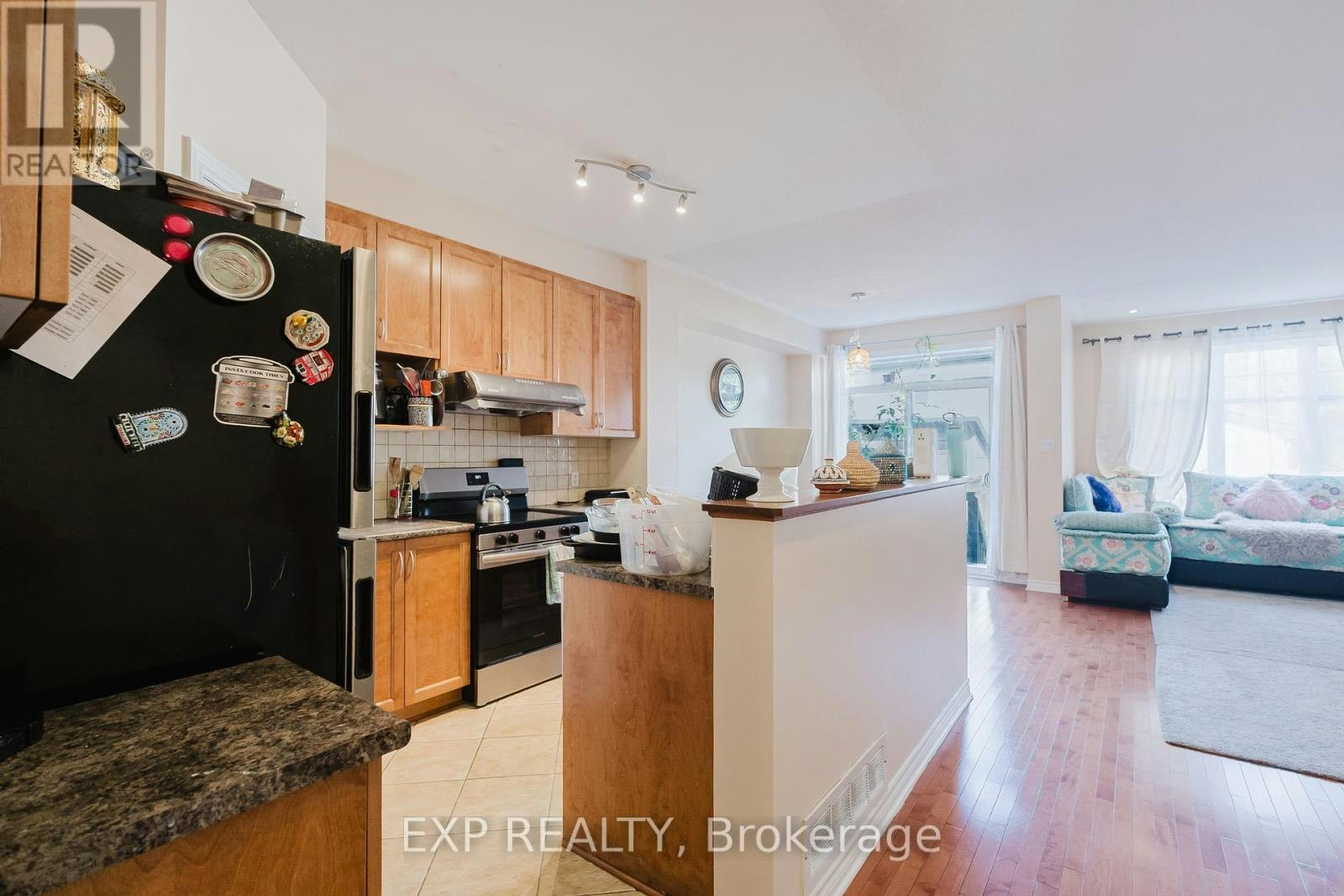 111 Whetstone Crescent, Ottawa, ON, K2G 7C3 - 8