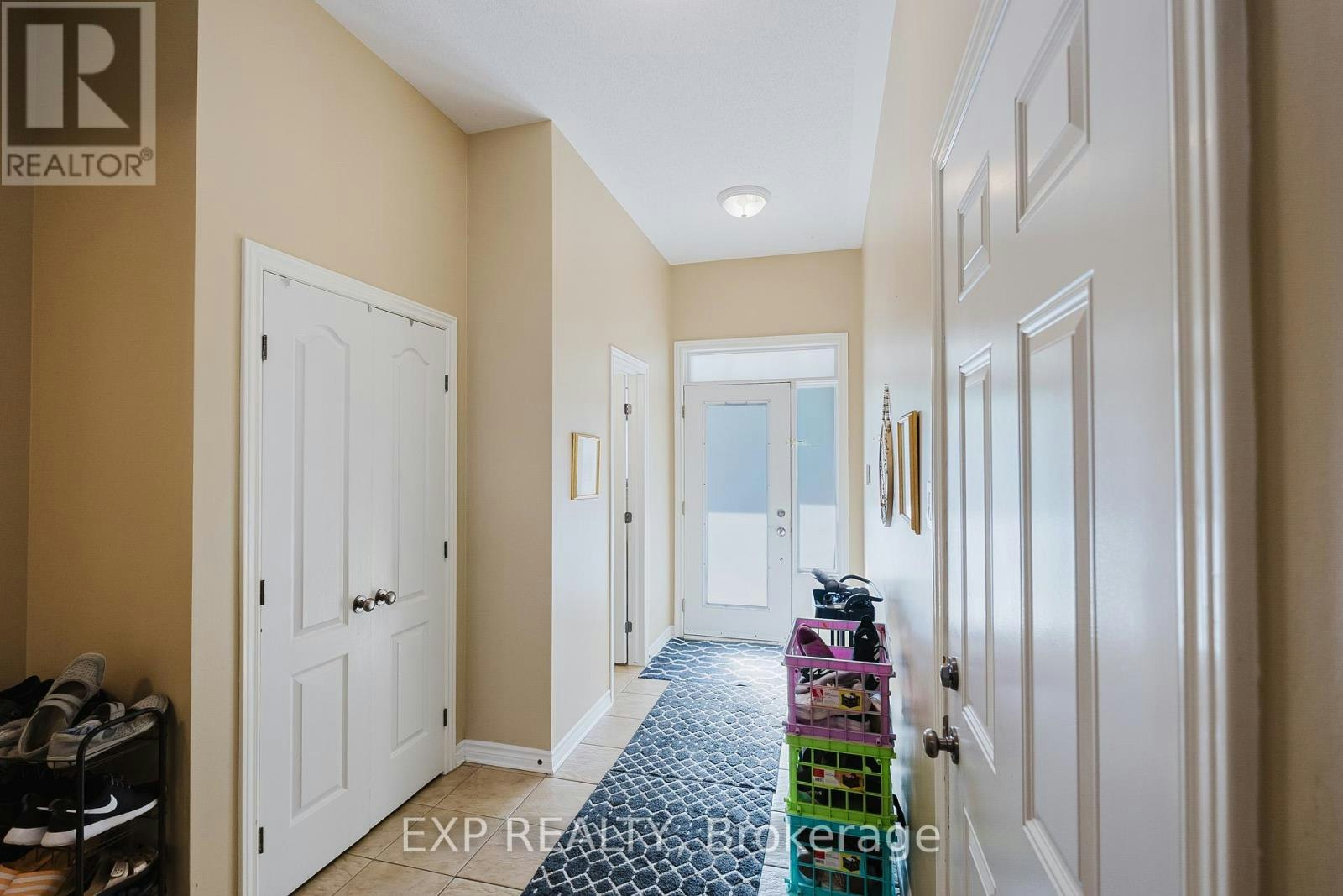 111 Whetstone Crescent, Ottawa, ON, K2G 7C3 - 3