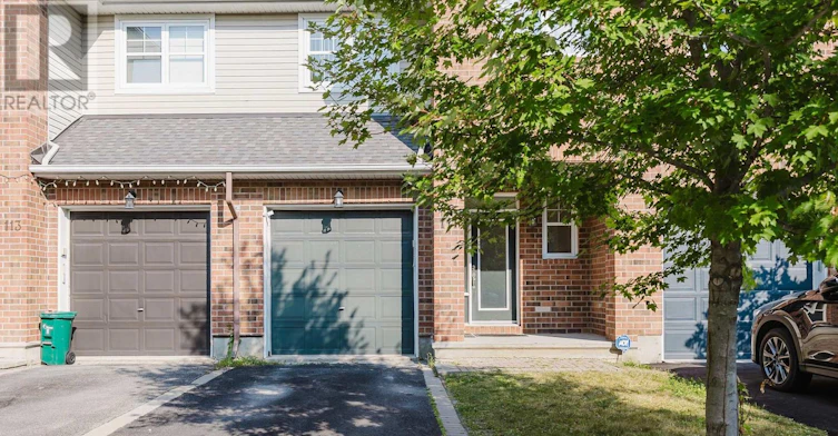 111 Whetstone Crescent, Ottawa, ON, K2G 7C3 - 2