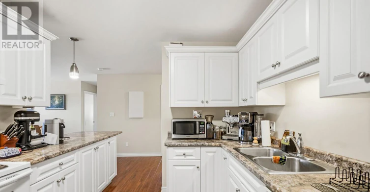 UPPER FLOOR (2A-320 Vine Street, St. Catharines, ON, L2M 4T3 - 10