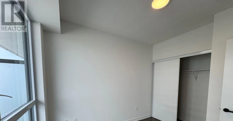 4001-225 Commerce Street E, Vaughan, ON, L4J 0R1 - 7