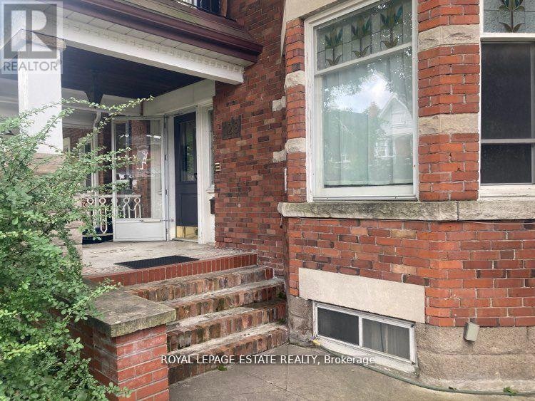 128 Mavety Street, Toronto, ON, M6P 2L9 - 3