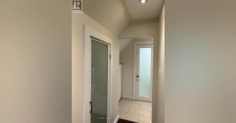 128 Mavety Street, Toronto, ON, M6P 2L9 - 10
