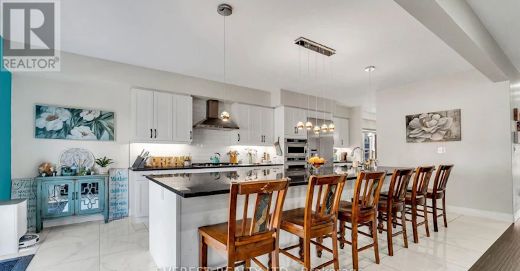 2016 Maddex Way, London, ON, N5X 0M9 - 2