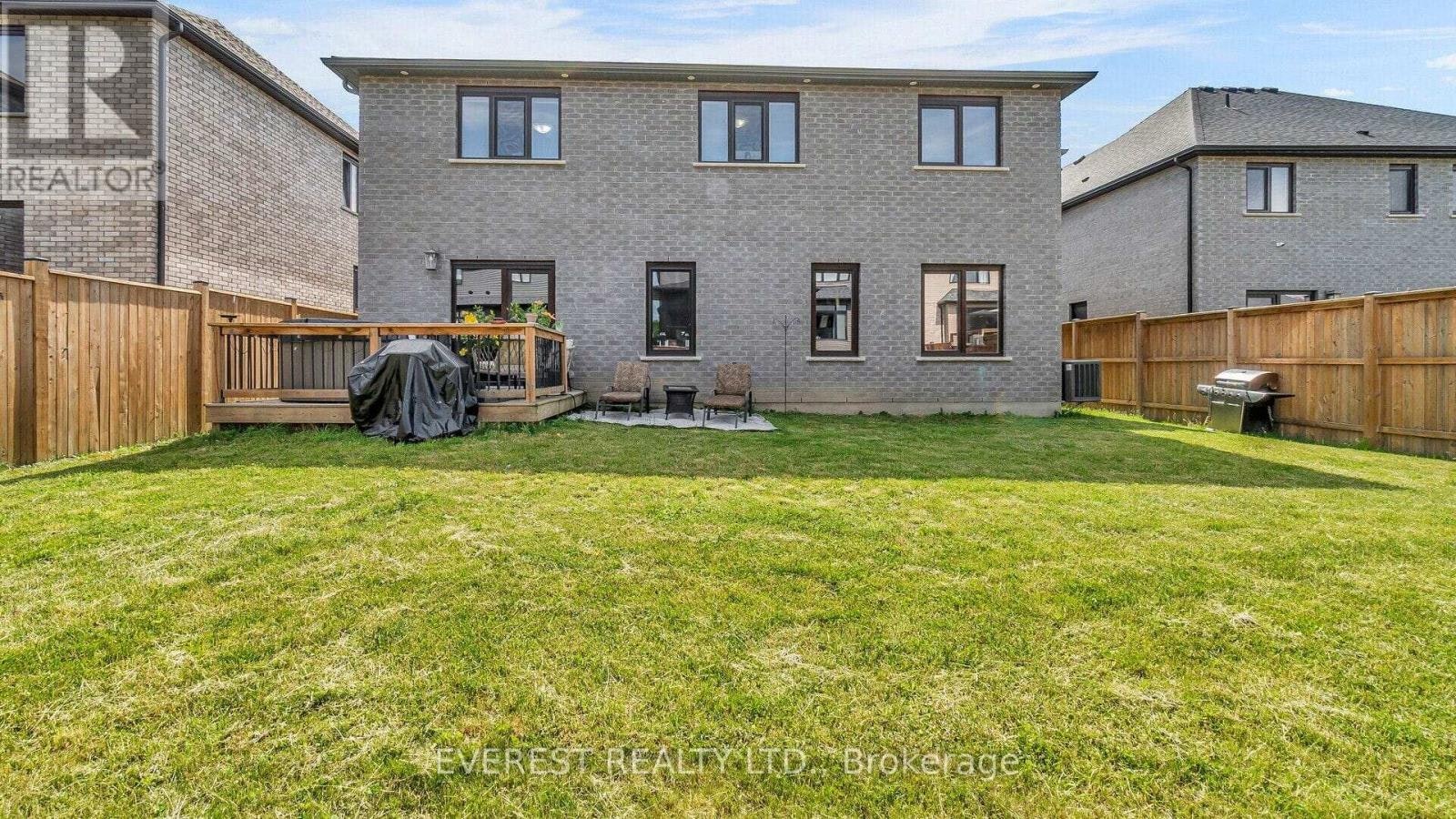 2016 Maddex Way, London, ON, N5X 0M9 - 6