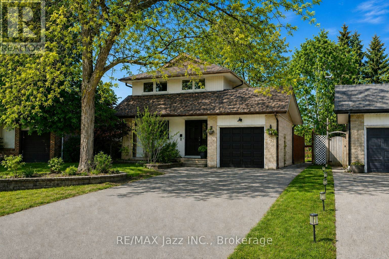 304 Annes Street, Whitby, ON, L1N 5V6