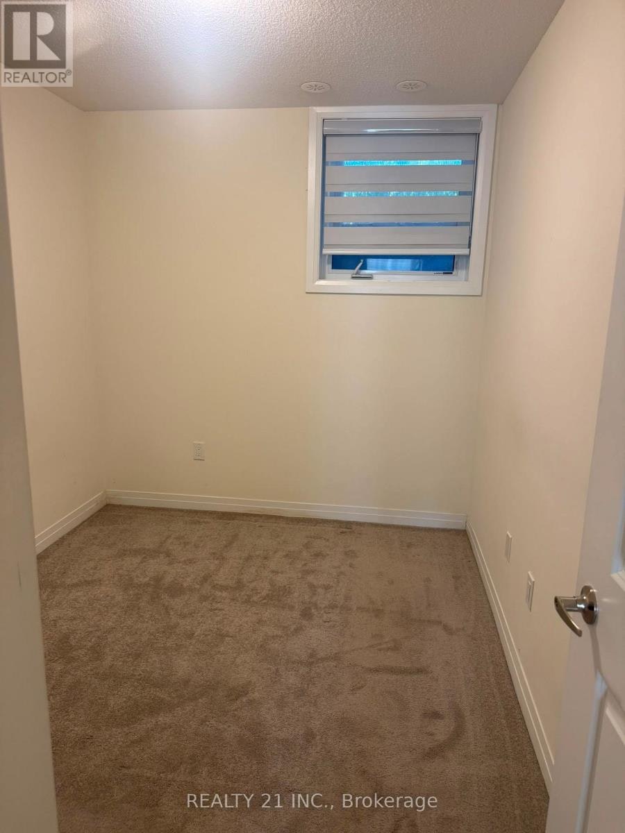 29-30 Liben Way, Toronto, ON, M1B 0E8 - 8