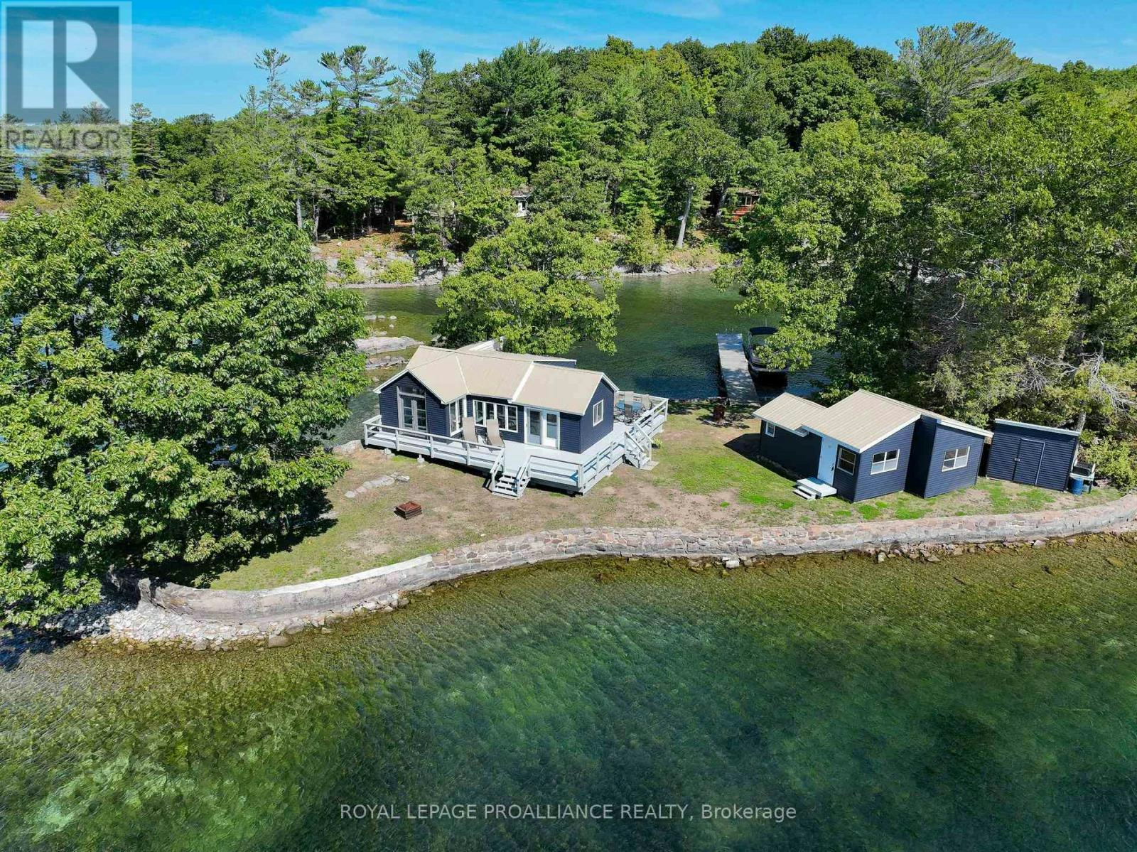 1 Black Cat Island, Leeds and the Thousand Islands, ON, K0E 1L0