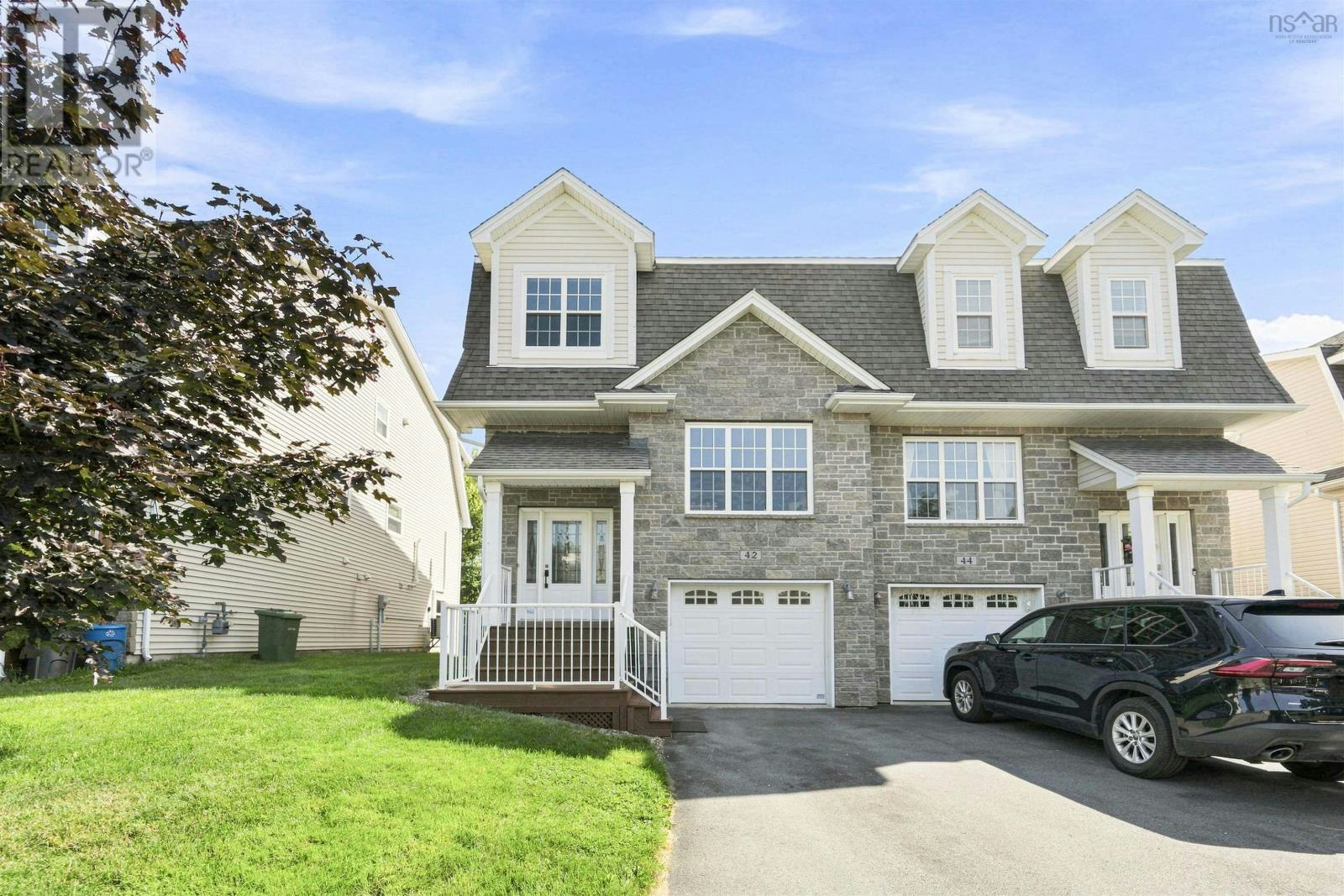 42 Lasalle Court, Bedford, NS, B4B 0H8