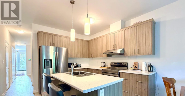 MAIN-237 Louise Street, Welland, ON, L3B 0H8 - 5