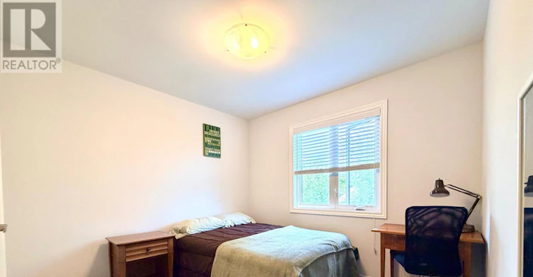 MAIN-237 Louise Street, Welland, ON, L3B 0H8 - 23