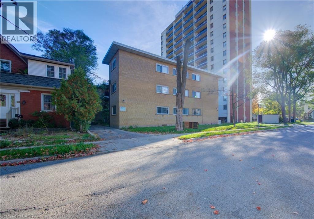 50 Gordon Avenue, Kitchener, ON, N2H 1N8