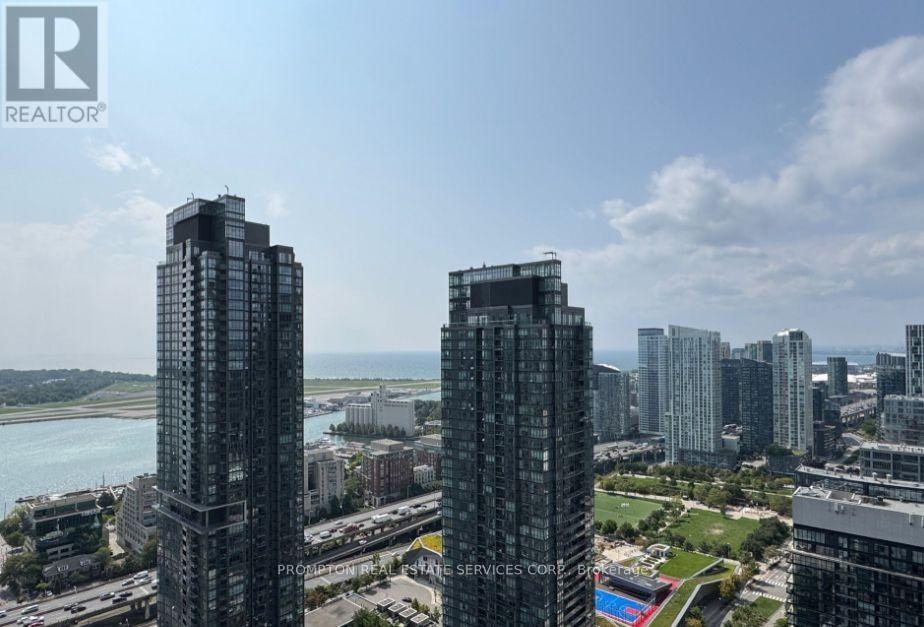 3915-3 Concord Cityplace Way, Toronto, ON, M5V 0X4 - 11