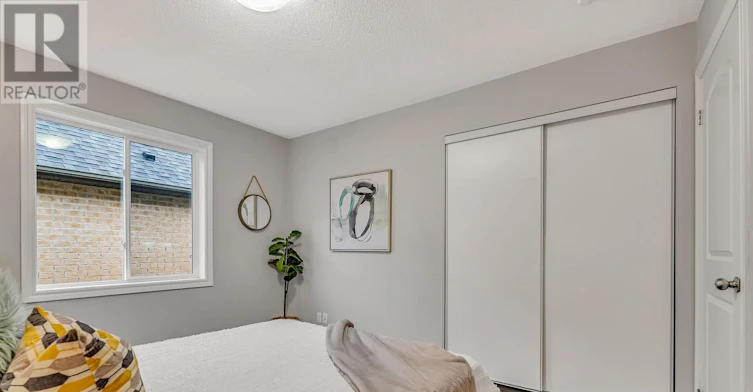 40 Britannia Avenue E, Oshawa, ON, L1L 0C1 - 43
