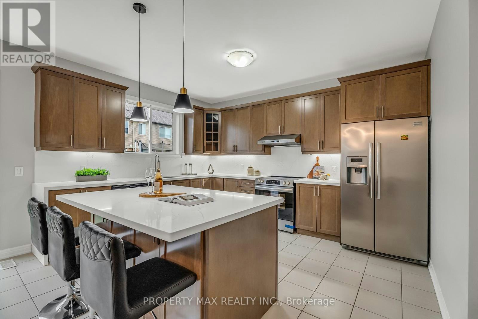 40 Britannia Avenue E, Oshawa, ON, L1L 0C1 - 16