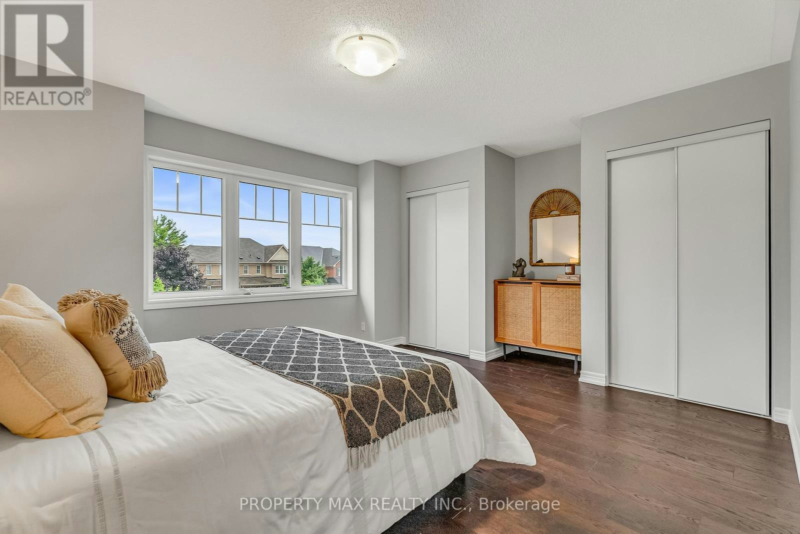 40 Britannia Avenue E, Oshawa, ON, L1L 0C1 - 46