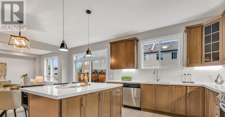 40 Britannia Avenue E, Oshawa, ON, L1L 0C1 - 17