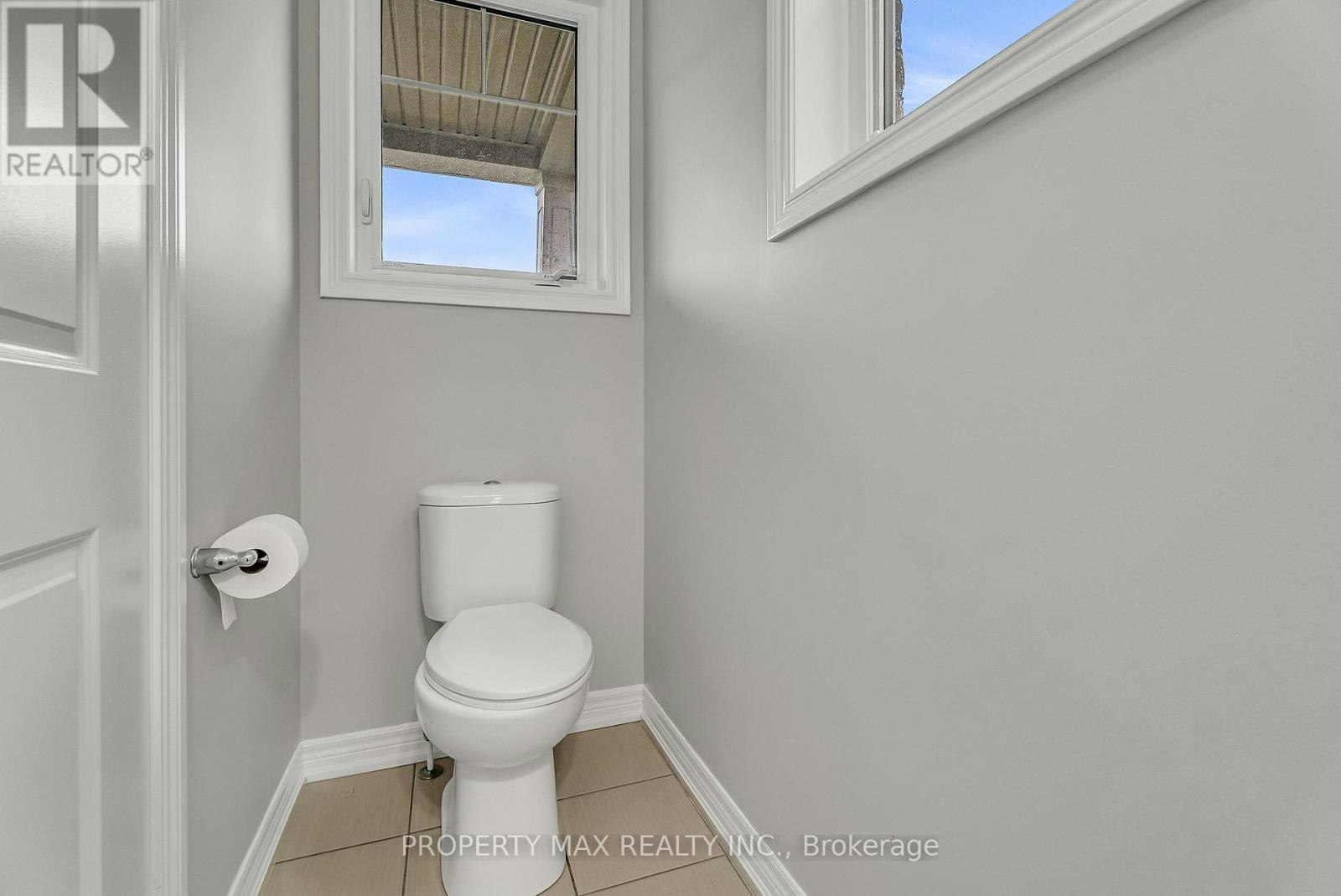 40 Britannia Avenue E, Oshawa, ON, L1L 0C1 - 27