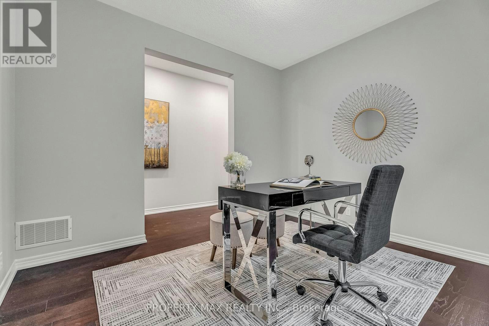 40 Britannia Avenue E, Oshawa, ON, L1L 0C1 - 25