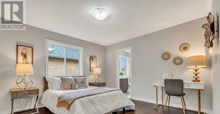 40 Britannia Avenue E, Oshawa, ON, L1L 0C1 - 38