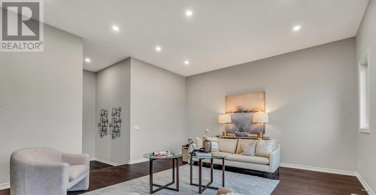 40 Britannia Avenue E, Oshawa, ON, L1L 0C1 - 12