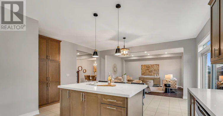 40 Britannia Avenue E, Oshawa, ON, L1L 0C1 - 18