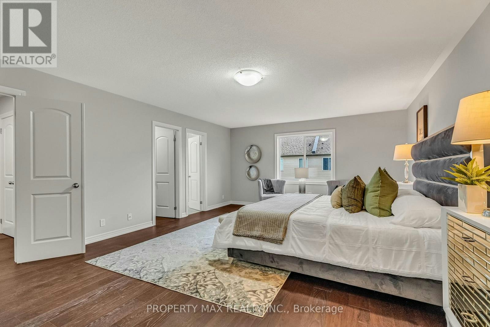 40 Britannia Avenue E, Oshawa, ON, L1L 0C1 - 32