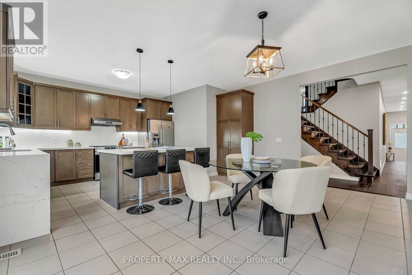40 Britannia Avenue E, Oshawa, ON, L1L 0C1 - 20