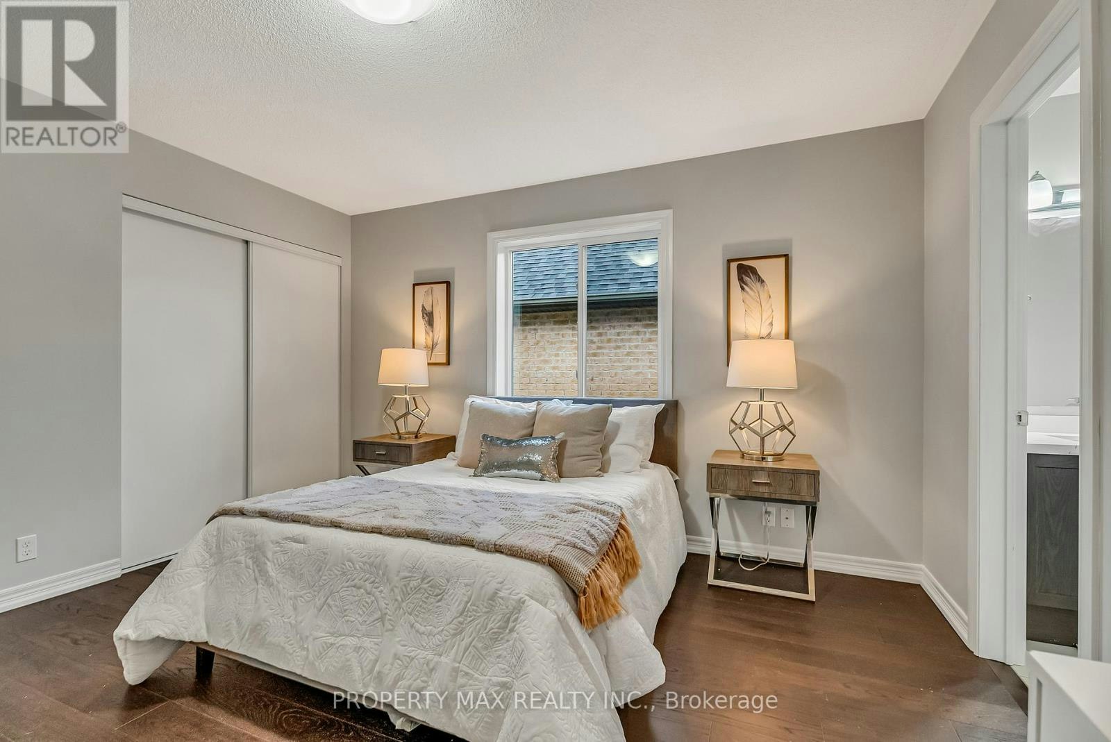 40 Britannia Avenue E, Oshawa, ON, L1L 0C1 - 39